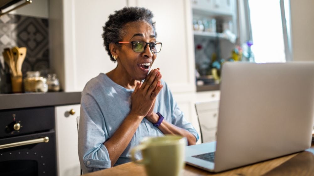 Tech Skills for Seniors: A Guide for Thriving in the Digital Age | 12 Oaks